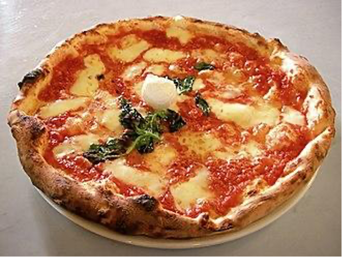 Effective brand strategy pizzeria